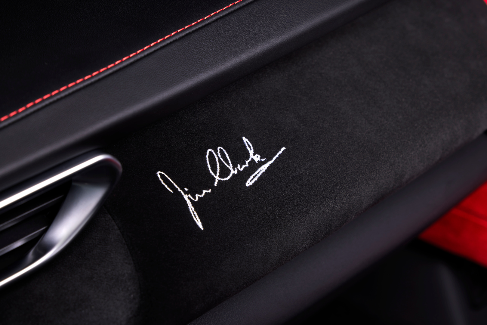 SMALL_(19) Lotus-Emira-Clark-Edition-Interior-Jim-Clark-signature